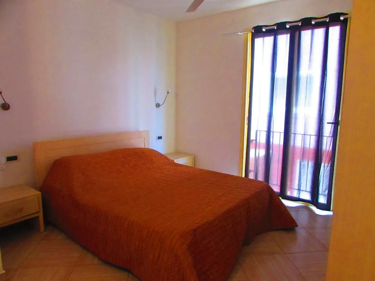 Bcv - Santa Maria Apartments, Residence Magnolia Lägenhet